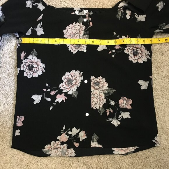 Black Off Shoulder Sleeve Floral Mother of Pearl Button Up Blouse - Picture 11 of 14